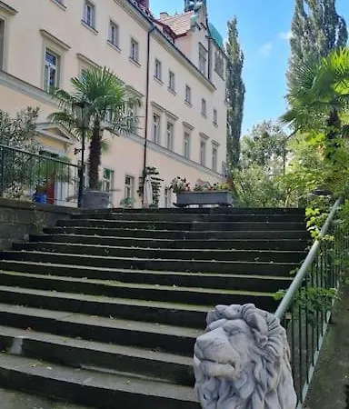 280qm Luxus Im Schloss Cotta Apartment