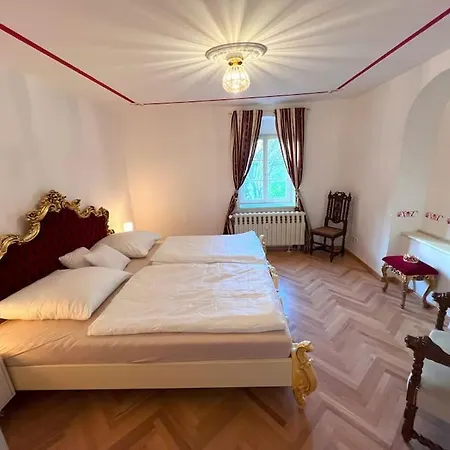 280qm Luxus Im Schloss Cotta *